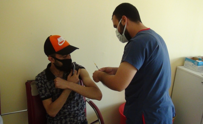 Şanlıurfa'da hatırlatma dozu uygulaması başladı