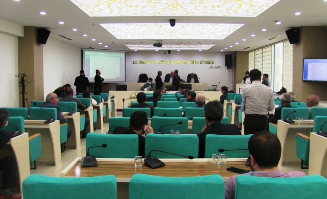 Sağlık çalışanlarına ücretsiz ulaşım süresi uzatıldı