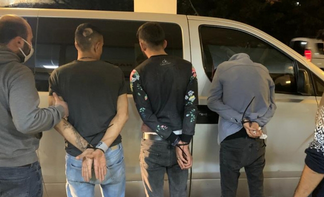 TEM hırsızlık zanlılarını yakaladı