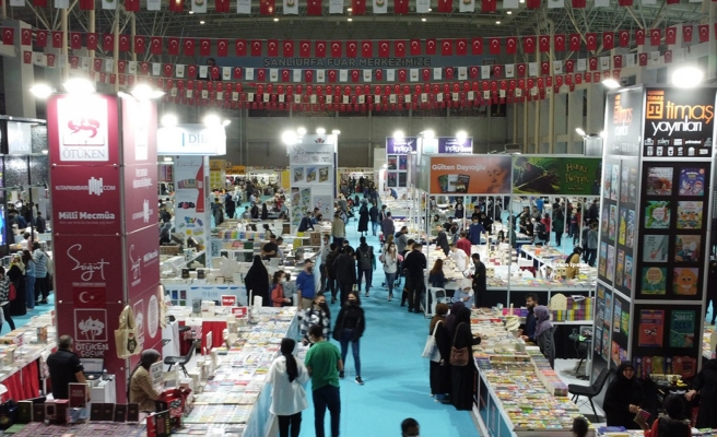 Şanlıurfa'daki fuar ilgi görüyor