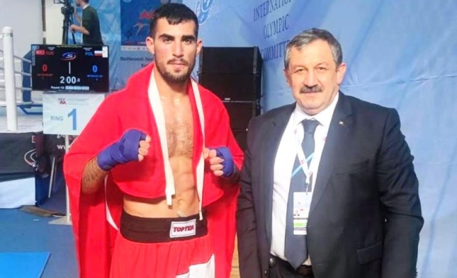 Şanlıurfalı Kick Boksçu şampiyon oldu