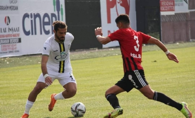 Karaköprü deplasmandan beraberlikle döndü