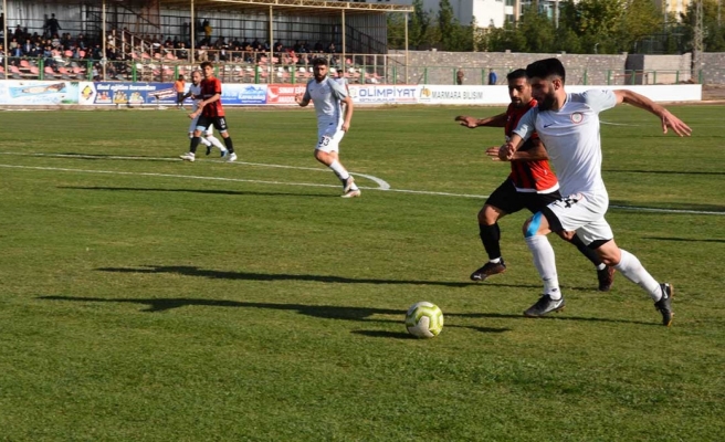 Siverek Belediyespor liderliğe yükseldi