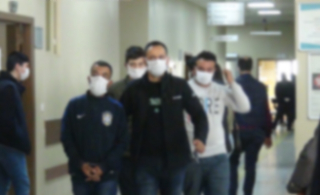 Bağ evi hırsızları yakayı ele verdi