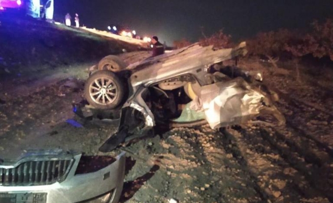 Birecik'te kaza: 1 ölü, 4 yaralı