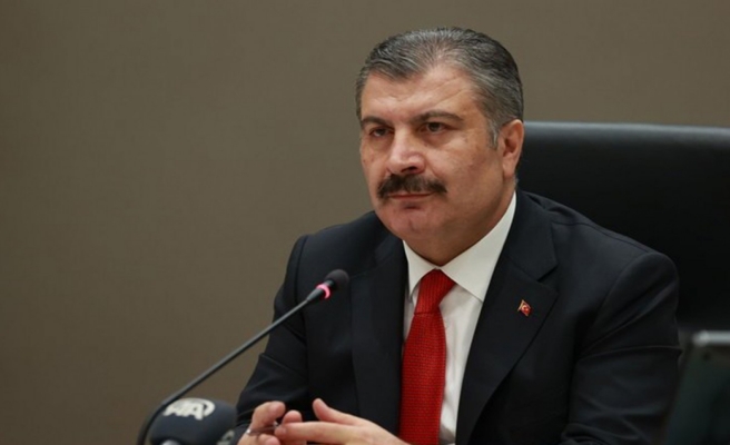 Bakan Koca kapatmalarla salgını yönetmeyi düşünmediklerini söyledi