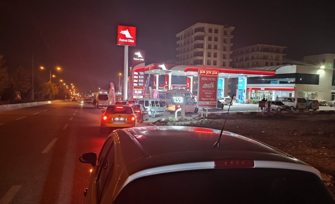 Şanlıurfa'da akaryakıt istasyonları satışı durdurdu!