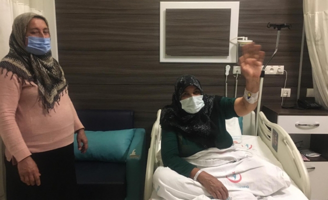 İnme geçiren yaşlı hastaya hastanede başarılı tedavi