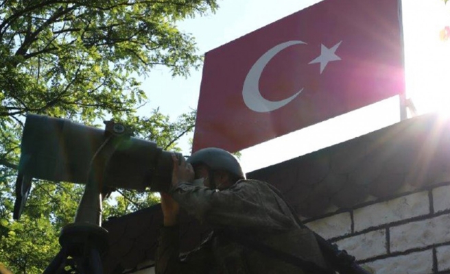 Kırmızı bültenle aranan terörist Urfa sınırında yakalandı!