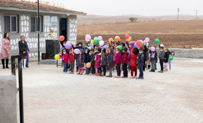 Viranşehir'de köy okulu baştan aşağı yenilendi