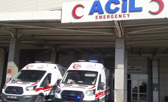 Eyyübiye'de bıçaklı satırlı kavga: 2 yaralı