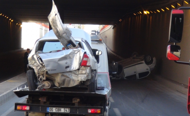 Şanlıurfa'da otomobil takla attı, metrelerce sürüklendi: 3 yaralı