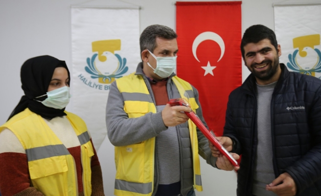 Başkan Canpolat, görme engelli vatandaşın talebini gerçekleştirdi