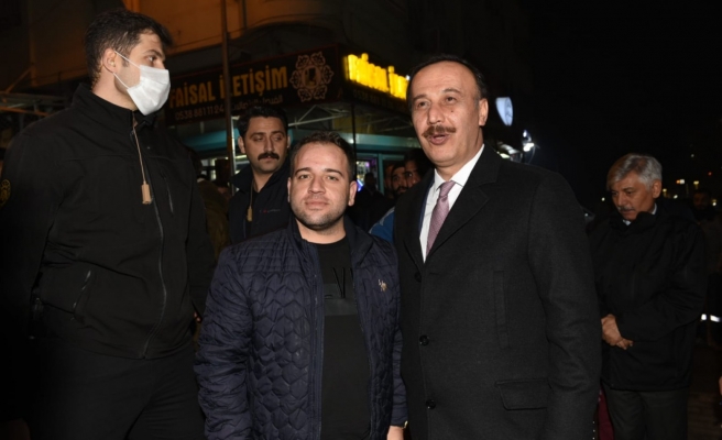 Vali Erin vatandaşlarla buluşmaya devam ediyor