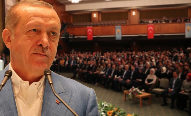 AK Parti’nin 10 il belediyesi diken üstünde!  