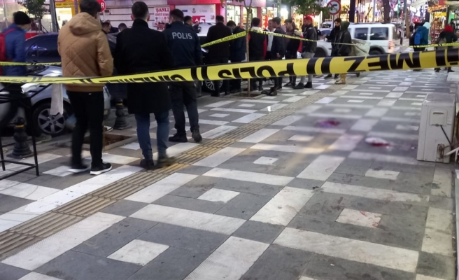 Urfa göbeğinde bıçaklı kavga!