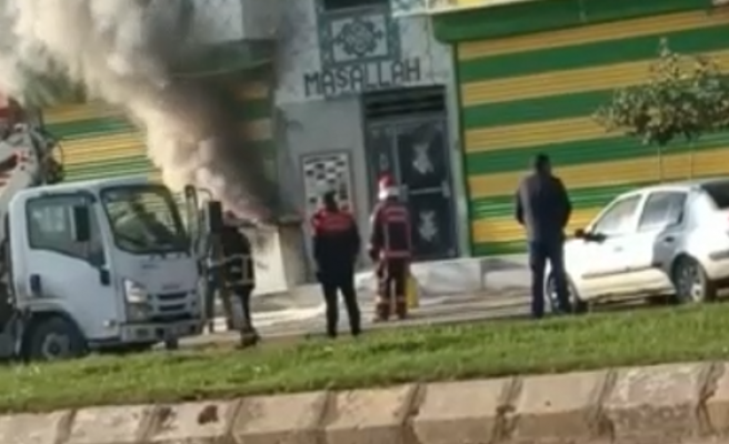 Eyyübiye'de yanan elektrik panosu paniğe neden oldu!