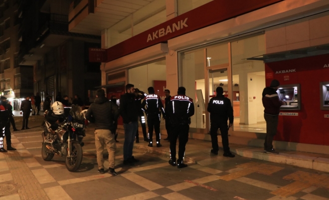 Bankada çalan alarm Urfa polisini harekete geçirdi!