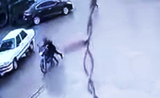 Viranşehir'de motosiklet hırsızlığı kameraya yansıdı