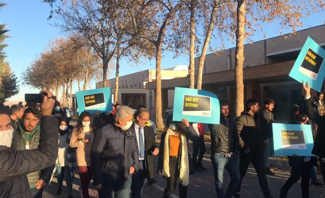 Bütünleme sınavı talebine çorbalı gönderme