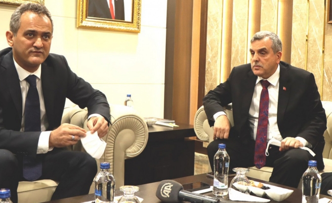 Bakan Özer'den Büyükşehir ziyaretinde Urfa için vaat!