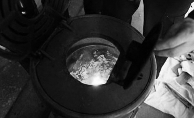 Viranşehir'de sobadan sızan gazdan zehirlendiler!  