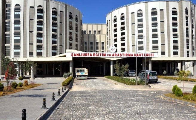 Eyyübiye'de liseli kız okulda ilaç içerek intihara kalkıştı