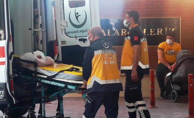 Akçakale'de damdan düşen çocuk ölümden döndü!