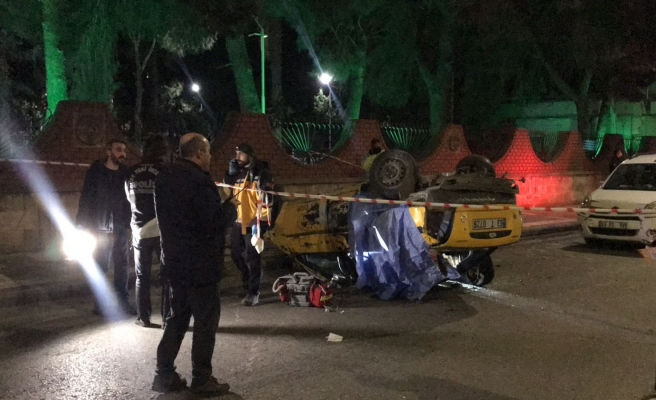 Şanlıurfa'da korkunç kazada ölü ve yaralılar var