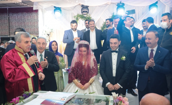 Eyyüpoğlu ve Kılıç ailesinin mutlu günü