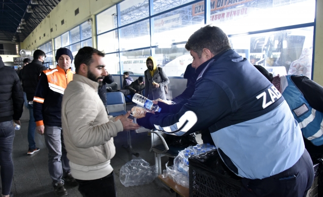 Siverek’te 600 yolcuya kumanya dağıtıldı