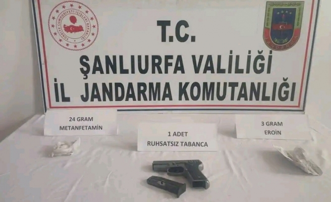 Yol kontrolünde uyuşturucu bulundu