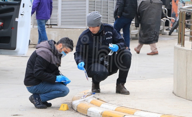 Hastanede pompalı tüfekle kavga: Yaralılar var