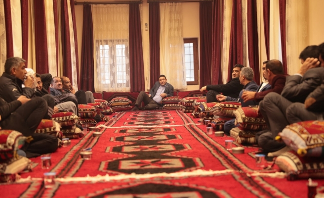 Özyavuz, vatandaşların taleplerini dinledi