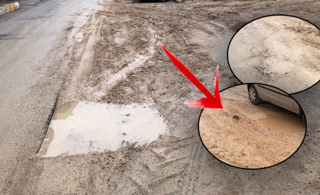Sokaktaki yol delik deşik, asfaltta çökmeler var!