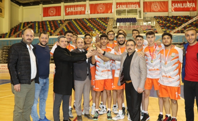 Büyükşehir Voleybol Takımı şampiyon