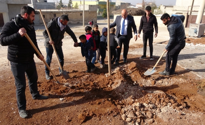 Akçakale’ye yeni parklar kazandırılıyor