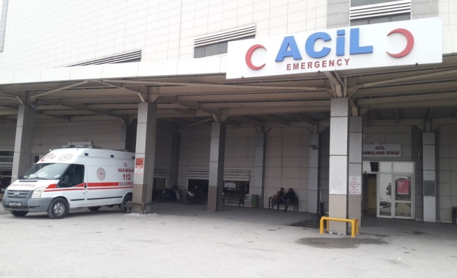 Eski havaalanı karşısında kaza! Yaralılar var