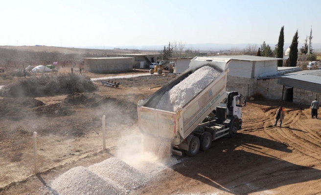 Haliliye’de 3 kırsal mahallede yol çalışması