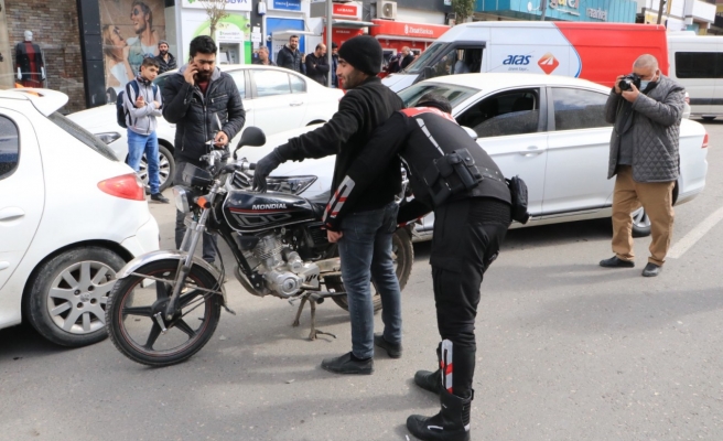 Urfa’da çok sayıda polisle flaş uygulama