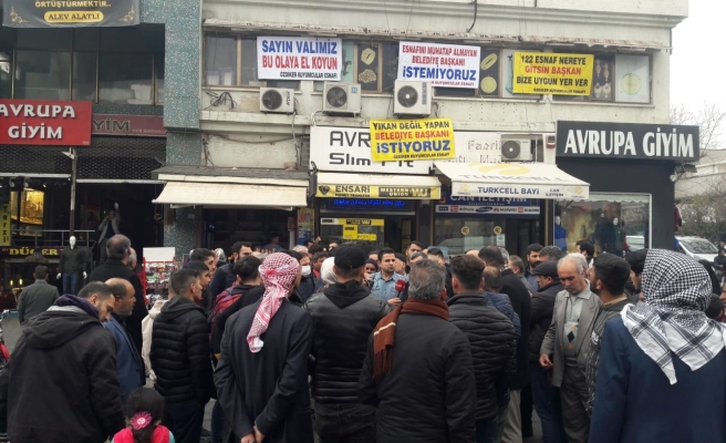 Kuyumcular çarşısı esnafından protesto