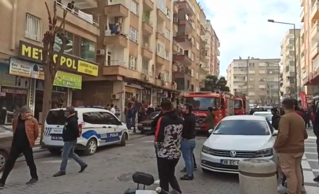 Bahçelievler’deki yangında 20 yaşındaki genç kız hastanelik oldu