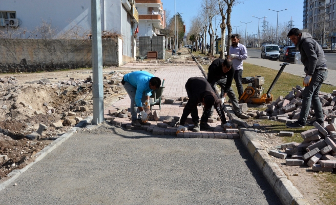 Siverek’te alt yapı çalışmaları sürüyor