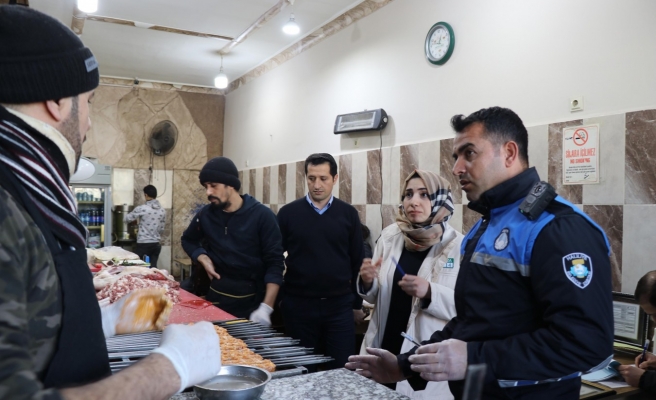 Haliliye’de hijyen kurallarına uymayan işletmeler mühürlendi