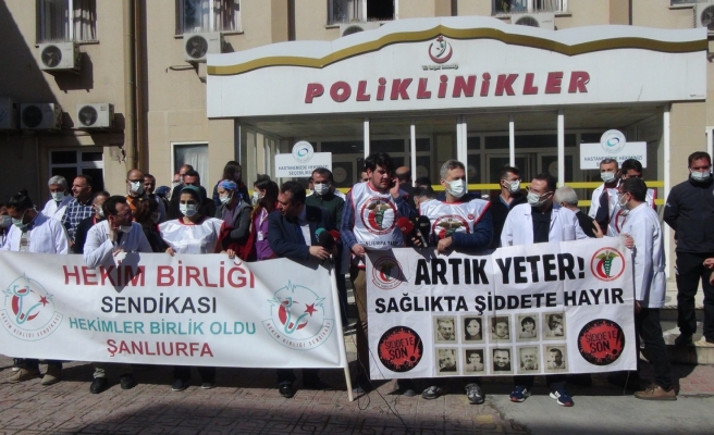 Sağlık çalışanlarından şiddet tepkisi