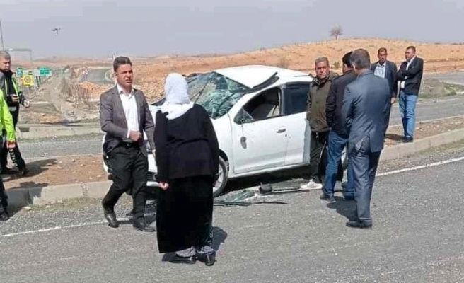 Suruç'ta nişana giden aile kaza yaptı