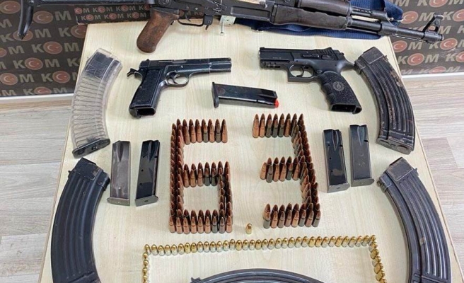 Viranşehir’de kaçak silah operasyonu