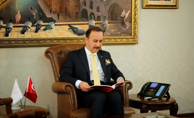 Vali Erin'den 8 Mart mesajı