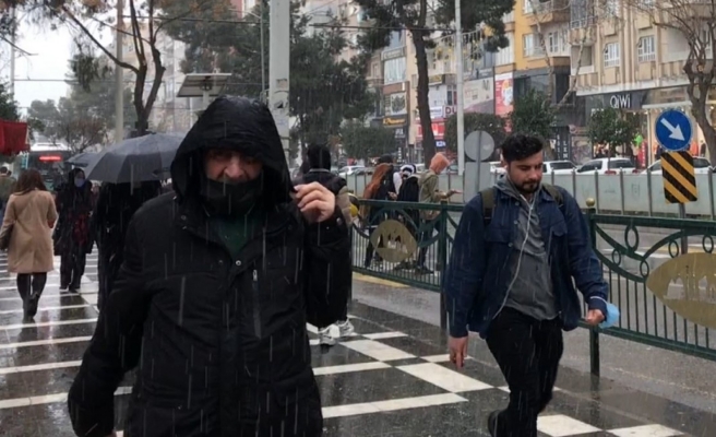 Şanlıurfa'da sağanak yağış etkili oldu