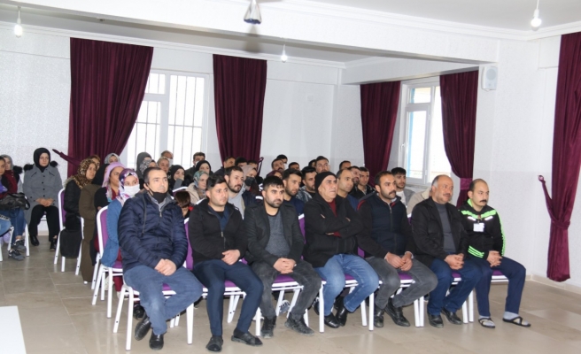 Bakımevi personeline engelli bireylerin ağız sağlığına ilişkin eğitim